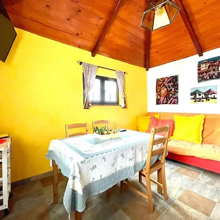カントリーハウス Bonito Apartamento De Un Dormitorio Con Terraza, Solarium Y Vistas Al Mar *