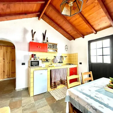 カントリーハウス Bonito Apartamento De Un Dormitorio Con Terraza, Solarium Y Vistas Al Mar *