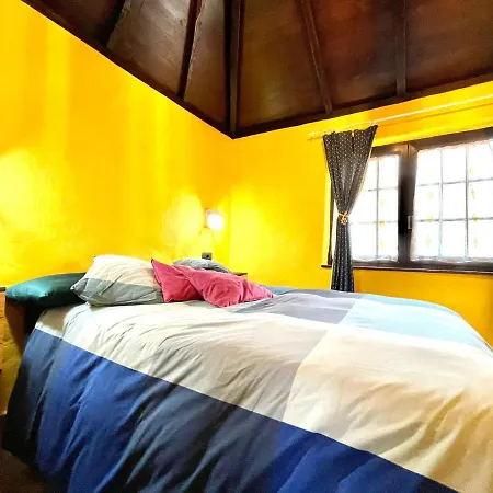 Bonito Apartamento De Un Dormitorio Con Terraza, Solarium Y Vistas Al Mar